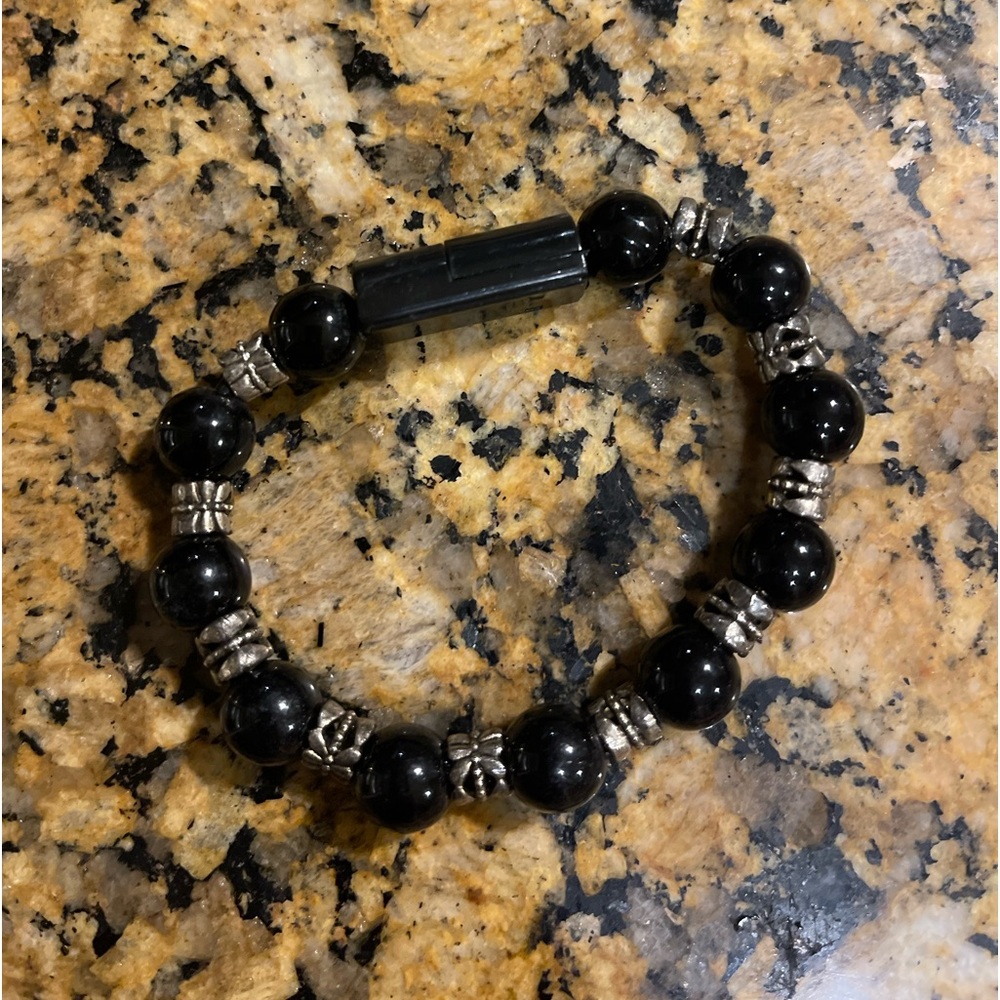 Bracelet phone charger